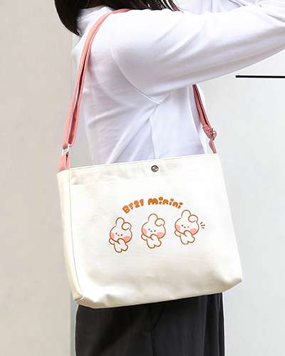 BT21 minini キャンバス クロスバッグ- COOKY