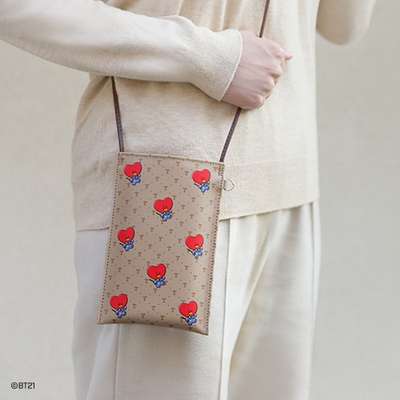 [BT21] Smartphone Crossbody Bag