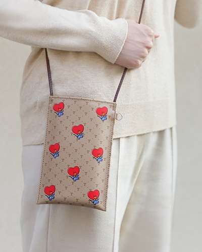 [BT21] Smartphone Crossbody Bag