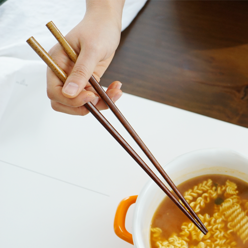 Chilmong Geumsugangsang Lacquered Wooden Cooking Chopsticks (Rak)