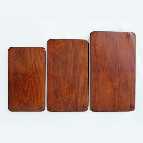 Chil Mong Natural Wood Lacquer Premier Wooden Cutting Board Medium Plating