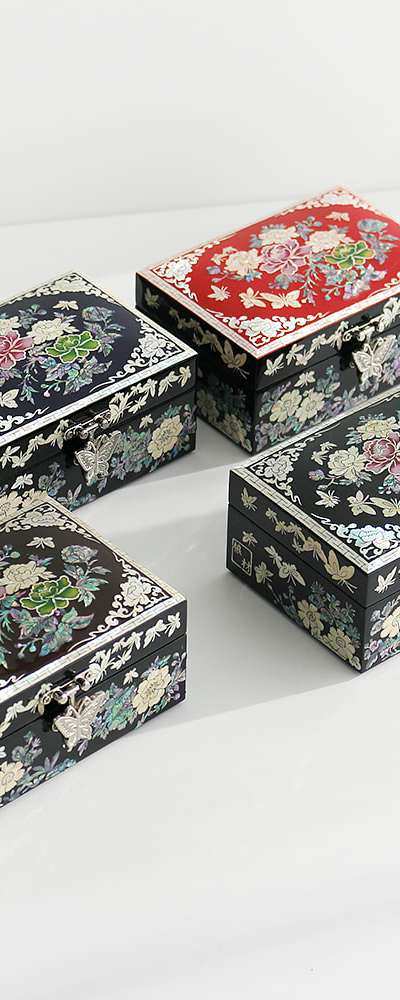 螺鈿漆器 コリア 韓国文化の美しさが込められた (ランジェ)螺鈿漆器 彩色牡丹 色貝ジュエリーボックス 14センチ