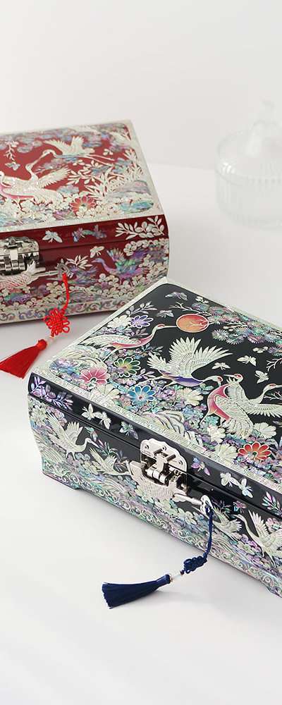 螺鈿漆器 コリア 韓国文化の美しさが詰まった逸品 大型2段花松鶴ジュエリーボックス 30cm