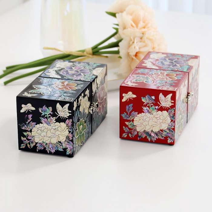 Nacre Lacquerware Korea Traditional Peony Mini Double-Shell Inlaid Jewelry Box (Kim Young-man's Work)