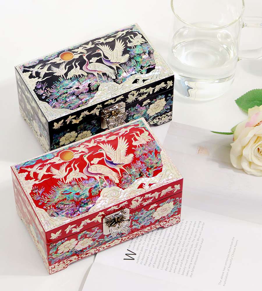 Najeon Chilgi Korea Korean Traditional Gift Flower and Crane Mini Mother-of-Pearl Jewelry Box 15cm (Kim Young-man Artwork)