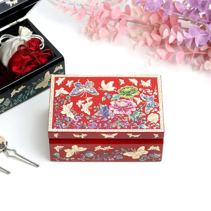 Nacre Korea Exclusive Mother-of-Pearl Jewelry Box - Peony and Vine Design - Patented Inlay - 15cm (Artist: Kim Young-man)