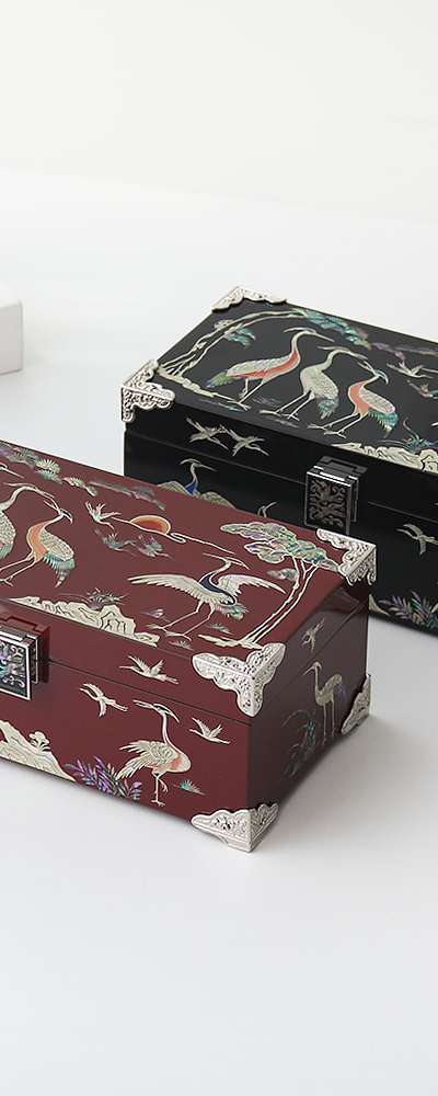 螺鈿漆器 コリア 韓国文化の美しさを込めた螺鈿漆器 彩色松鶴 装飾 貝殻ジュエリーボックス 24センチ