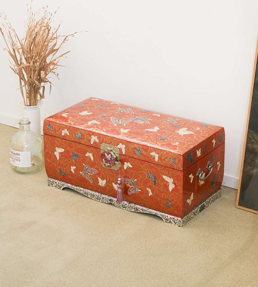 Mother-of-Pearl Lacquerware Korea Golden Thread Butterfly Wedding Bonsang Jewelry Box 60cm