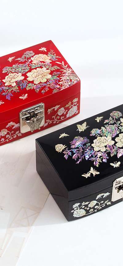 Nacre Lacquerware Korea Korean Traditional Design Rolling Front Mini Mother-of-Pearl Jewelry Box 14cm Peony and Prosperity