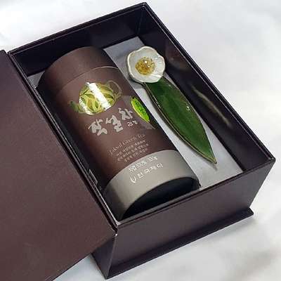 Jaksulcha-Gamnung Green Tea 100g Gift Set No. 2 Leaf Green Tea Made by Master Craftsman