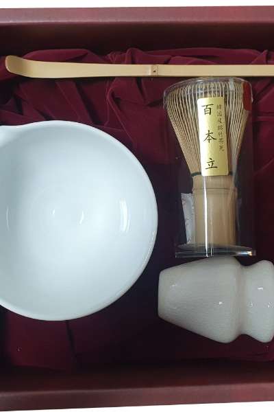 国産抹茶茶道セット 白磁格不숙우 4種注ぎ茶碗茶筅立て