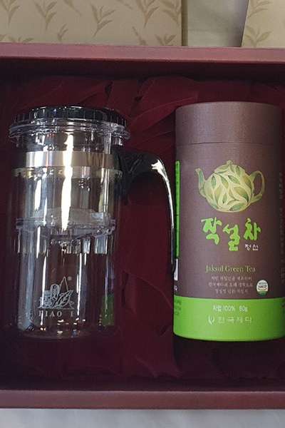 緑茶ギフトセット 台湾簡易茶器 標日杯 お正月 お盆 名節ギフト