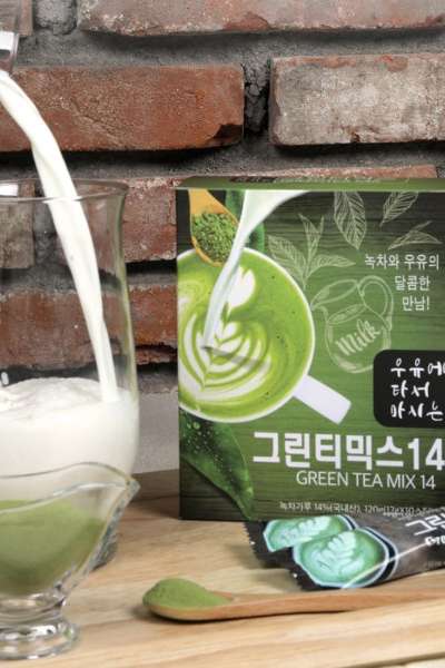 牛乳に混ぜて飲む緑茶ミックス20 12g 10スティック