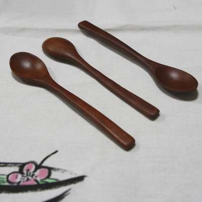 Lacquered Jujube Wood Tea Spoon 1pc - Standard 14.2cm