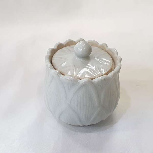 [Handoyo] Lotus Bud Tea Caddy - Masterpiece by Seo Gwang-su, Korean Master Craftsman No. 14