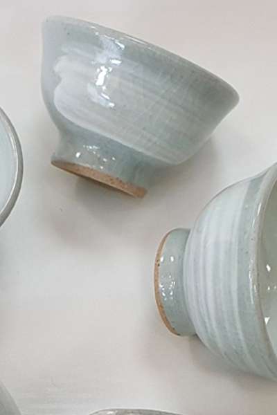 진山 粉青 櫛目文 3人用 茶器 茶杯 1個