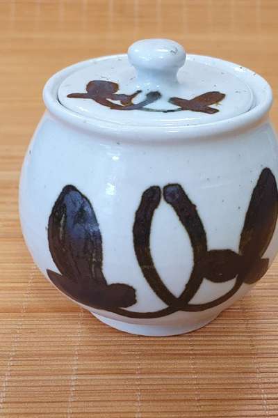 人間文化財 ヘリム イ・チュンギュ 名工 白磁 鉄絵 茶壺(茶筒)