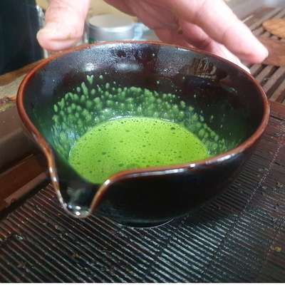 Matcha Spout Tea Bowl Black Glaze (Tenmoku) Chasen Whisk Rest and Matcha Scoop Set