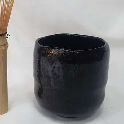 Japanese Kuro Raku Tea Bowl Black Glaze Matcha Chawan – Premium Tea Ceremony Bowl