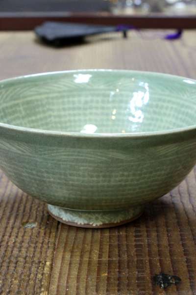 青磁象嵌 印花文 茶碗 青磁匠 人間国宝 海江 柳根形 作品
