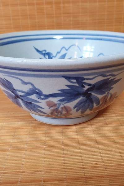 【ハンドヨ】白磁青花辰砂葡萄文大茶碗 大韓民国名匠14号 徐光洙作品