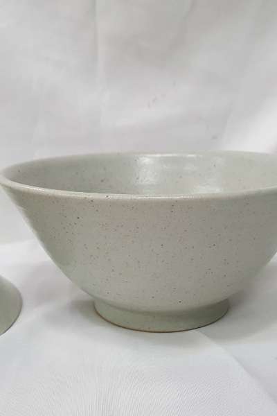 轆轤の跡が美しい茶碗 抹茶碗