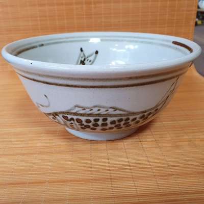 [Handoyo] White Porcelain Iron-Oxide Fish-Pattern Large Tea Bowl by Seo Gwang-soo, Master Craftsman No. 14 of Korea