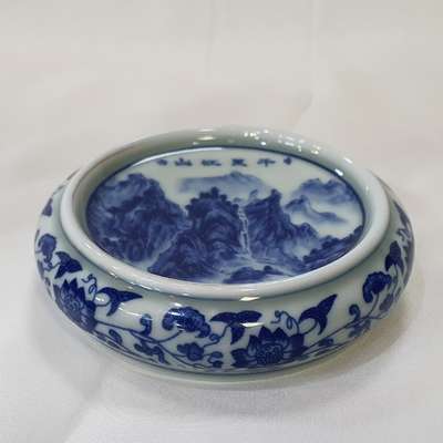 Teapot Lid Rest - Blue and White Waterfall Design