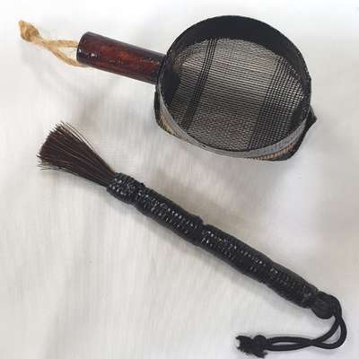 Handcrafted Simple Horsehair Matcha Whisk and Brush 2-Piece Set with Matcha Strainer - Premium Gift for Gratitude
