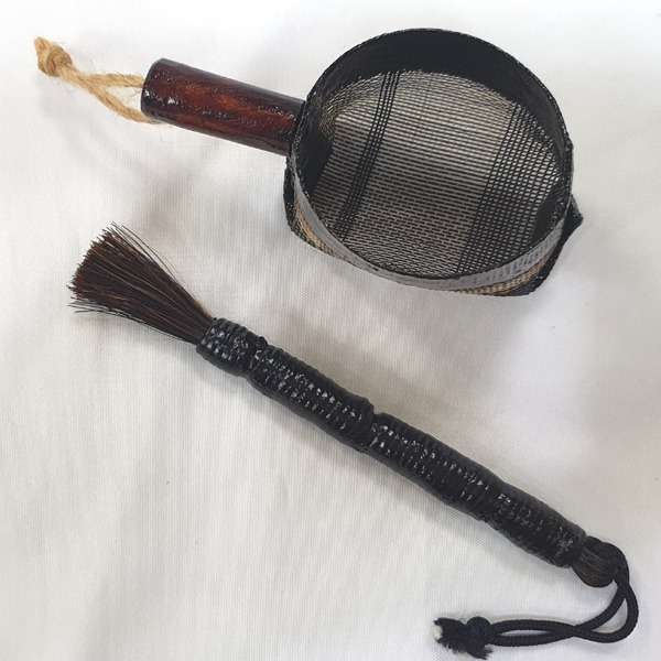 Handcrafted Simple Horsehair Matcha Whisk and Brush 2-Piece Set with Matcha Strainer - Premium Gift for Gratitude