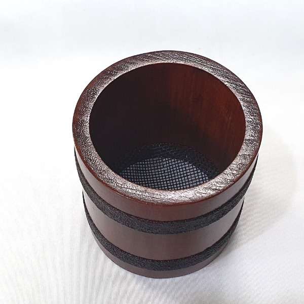 Handcrafted Cylindrical Horse Hair Matcha Whisk Sifter – Premium Gift for Discerning Guests