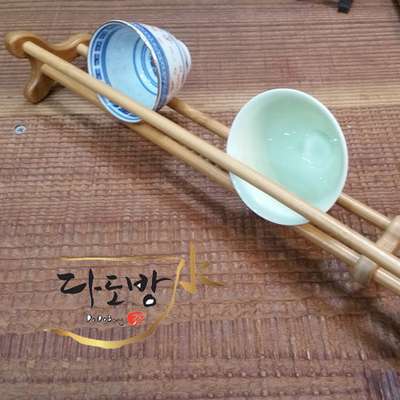 Tea Cup Holder 33.5cm Cup Stand Display Rack