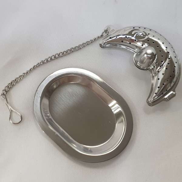 Crescent Moon Tea Infuser - Tea Filter Strainer
