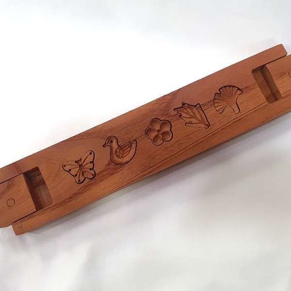 Handcrafted Dasik Mold 5-Cavity 2-Tier Size 2 - Tea Ceremony Class Etiquette Room Experience Learning Dasik Press