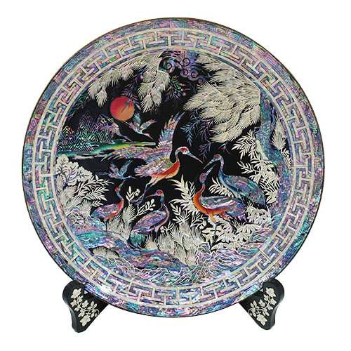 Round Tray Large Pine and Crane Black