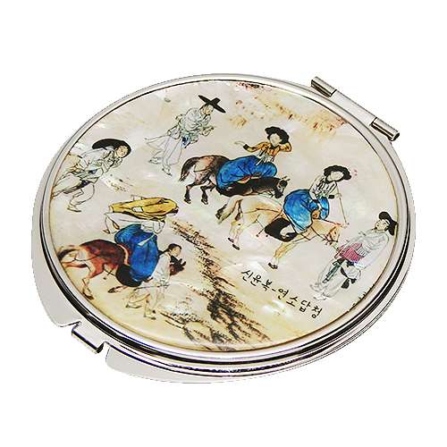 Mother-of-Pearl Hand Mirror Yeonsoandapchung