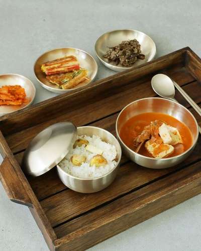 Myeongseong Yugi Bangjja Yugi Single Bapsang Set - Traditional Brass Tableware