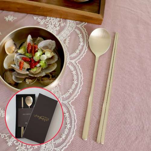 [Myeongseong Yugi] Straight-line Silver Spoon and Chopstick Set 1-piece (Case Included)