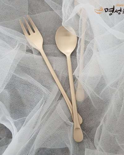 Myungsung Bronze Round Tea Spoon and Fork Set - Perfect for Milestone and Wedding Gifts