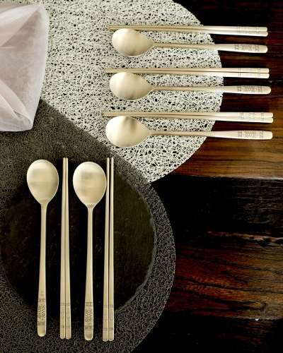 Myeongseong Bangjja Tortoise Brass Spoon and Chopstick Set for 5 - Premium Gift Set
