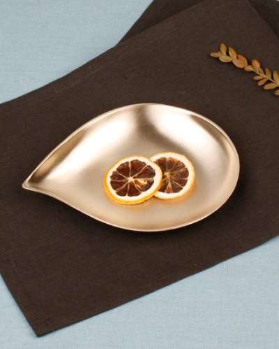 Myeongseong Yugi Brass Leaf Plate