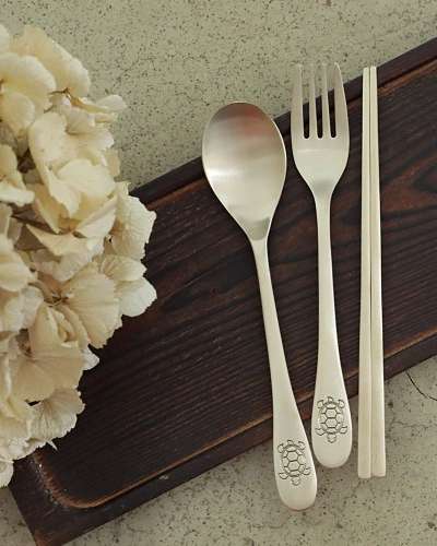 Myungsung Yugi Children's Turtle Spoon and Chopsticks Set Bangja Brass