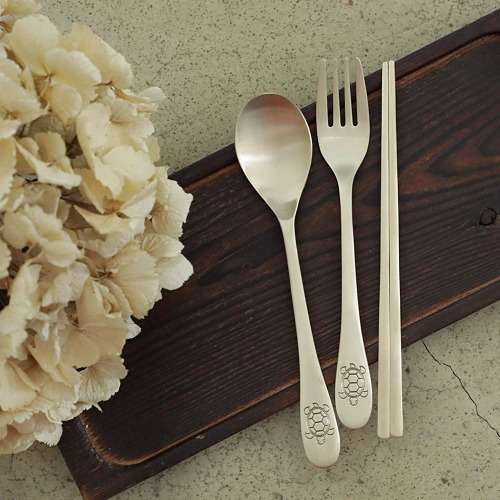 Myungsung Yugi Children's Turtle Spoon and Chopsticks Set Bangja Brass