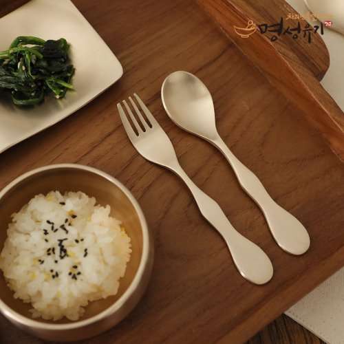 Myeongseong Yugi Infant Spoon and Fork Set