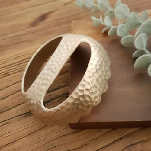 [Myeongsung Yugi] Embossed Sphere Gua Sha No. 2 (Dual-Handle) Yugi Gua Sha Massager
