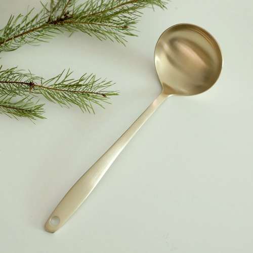 Myeongseong Yugi Bangja Cheongdam Ladle