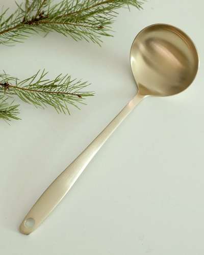 Myeongseong Yugi Bangja Cheongdam Ladle