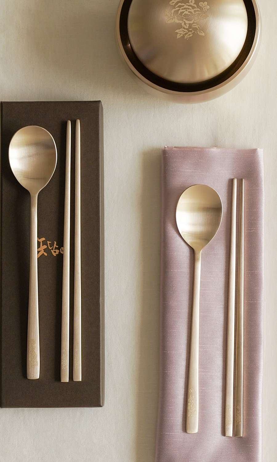 Bandchajugi Peony Flower Spoon and Chopsticks Set for 2