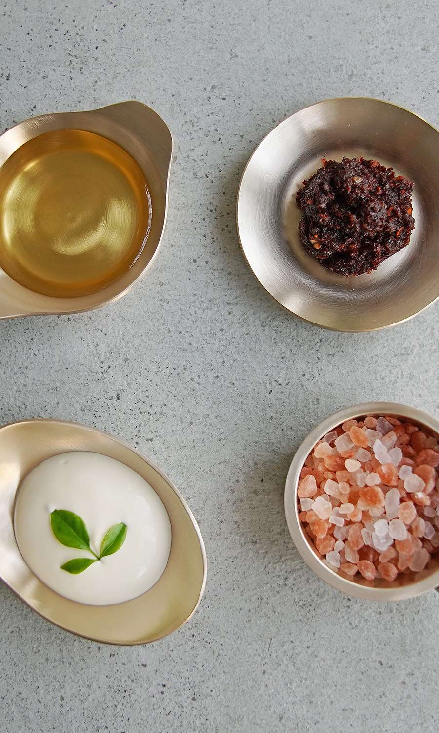 Bangjjayugi Mini Sauce Bowl 4-Piece Set