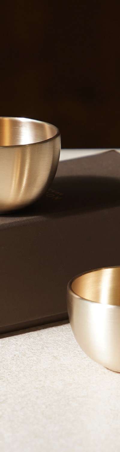 Bangjja Yugi Brass Moon Soju Cups 2-Piece Set